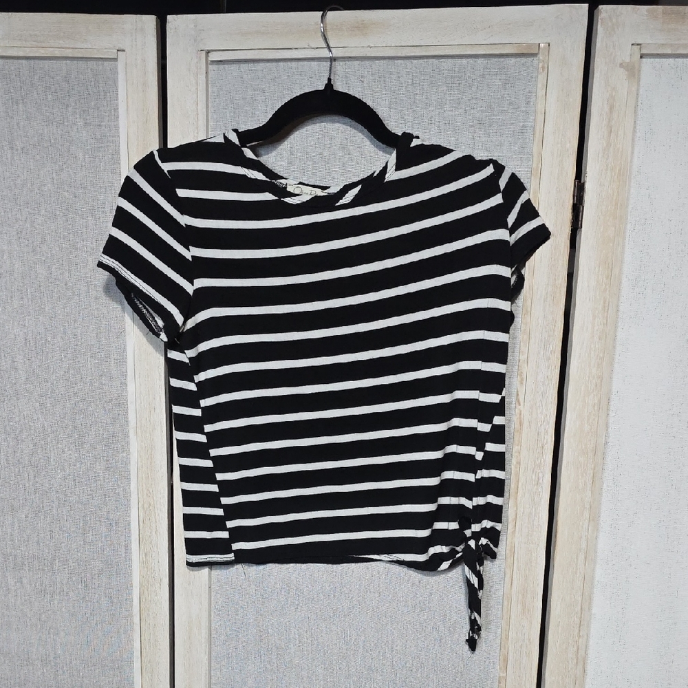 Olivia Rae Womens Striped Short Sleeve Side Tie Knot T-Shirt Black White Medium